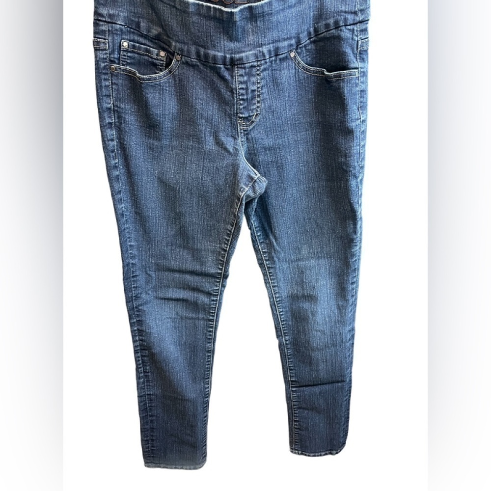 Woman’s Jeans​​​​​​​​​​​​​​